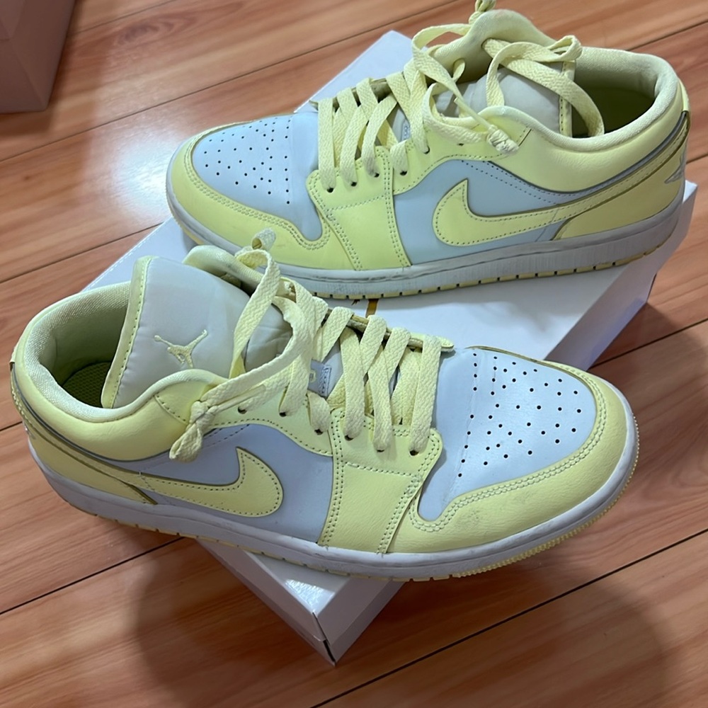 Air Jordan 1 Low